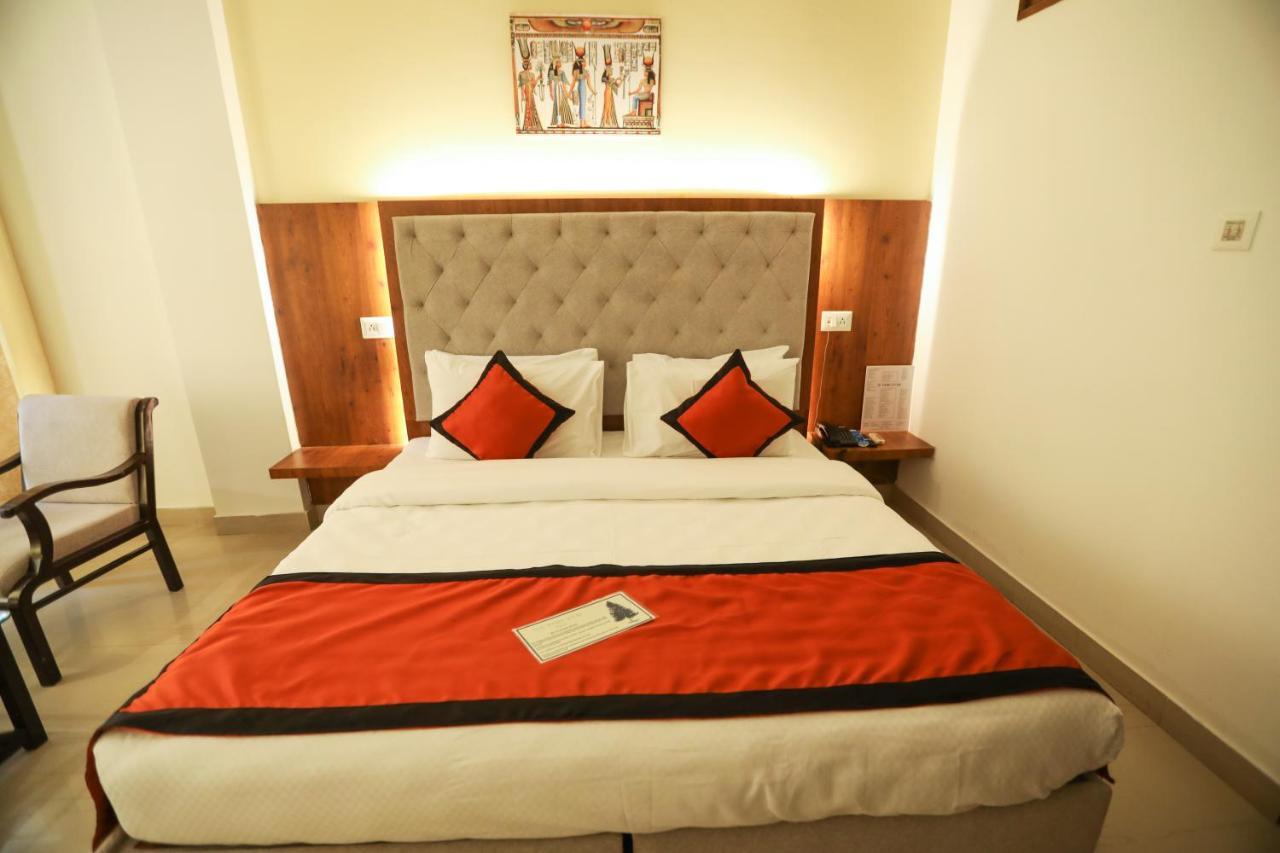 The Park View, Mandi Exterior foto