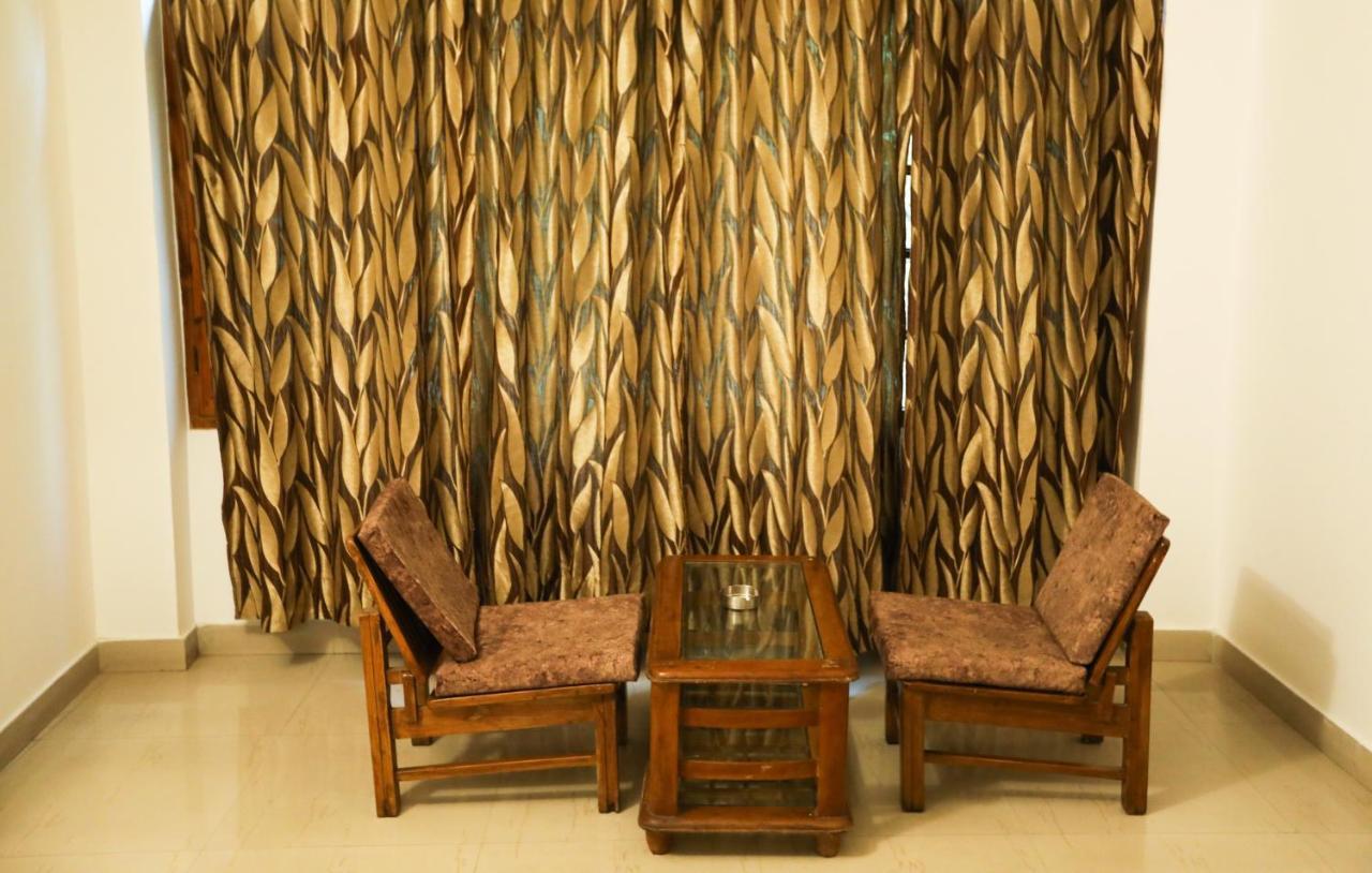 The Park View, Mandi Exterior foto